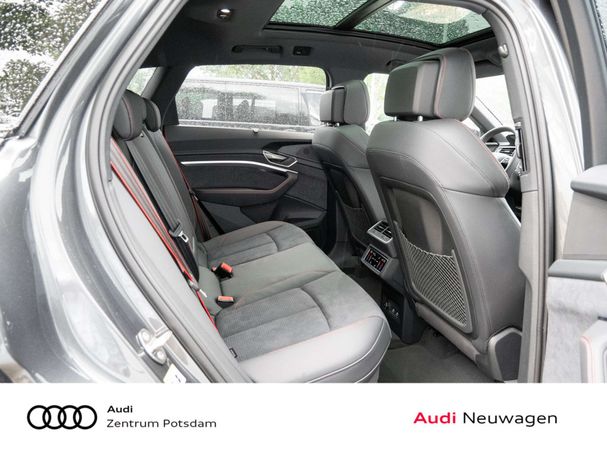 Audi Q8 e-tron 250 kW image number 2