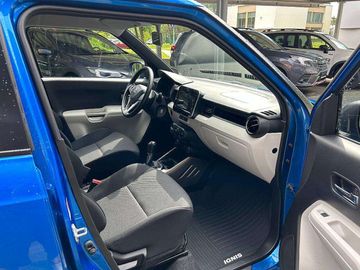 Car image 15