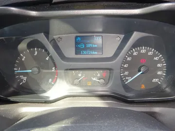 Car image 36