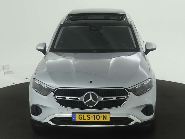 Mercedes-Benz GLC 300 e 235 kW image number 28