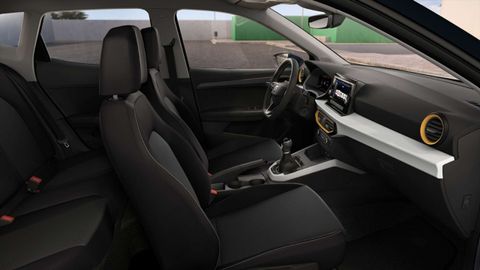 Car image 9