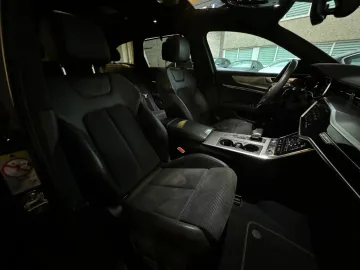 Car image 37