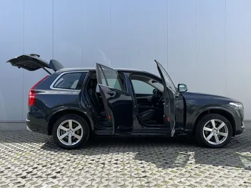 Car image 34