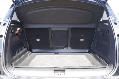 Car image 40