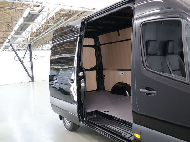 Mercedes-Benz Sprinter 319 RWD 140 kW image number 11