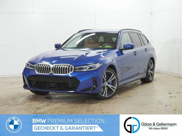 BMW 330e Touring xDrive 215 kW image number 1