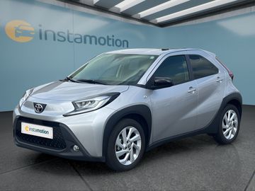 Car image 1