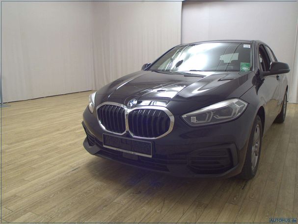 BMW 118i Advantage 100 kW image number 1