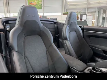 Car image 35