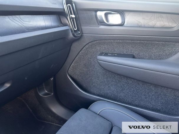 Volvo XC40 170 kW image number 22