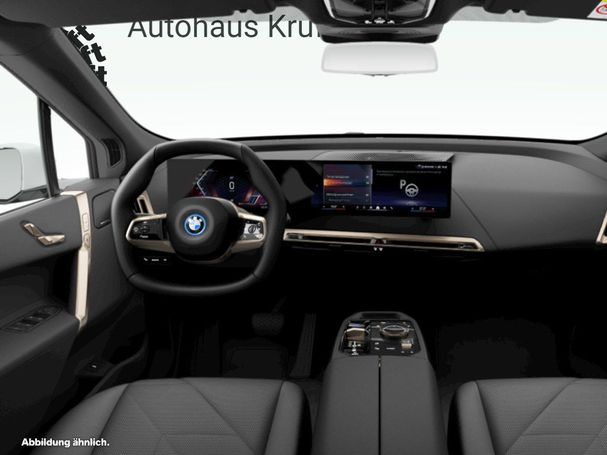 BMW iX xDrive40 240 kW image number 4