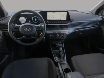 Car image 16