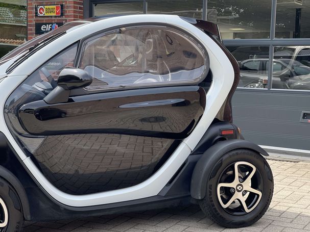 Renault Twizy 13 kW image number 2