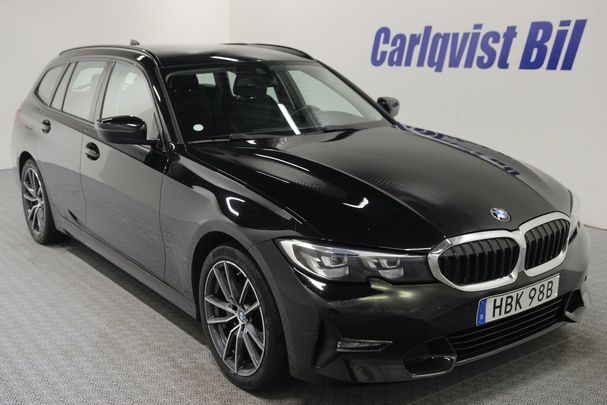 BMW 320d Touring 140 kW image number 2