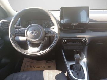 Car image 10