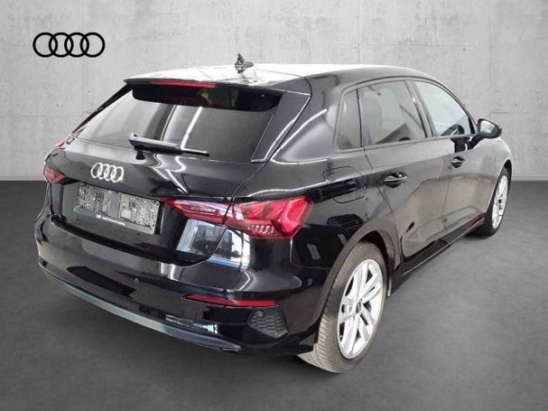 Audi A3 35 TFSI Sportback Business 110 kW image number 3