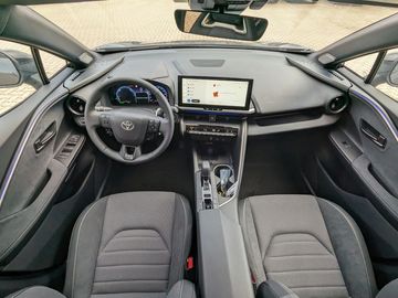 Car image 13