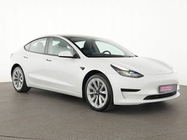 Tesla Model 3 208 kW image number 3