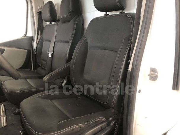 Renault Trafic DCi 95 L1H1 70 kW image number 12