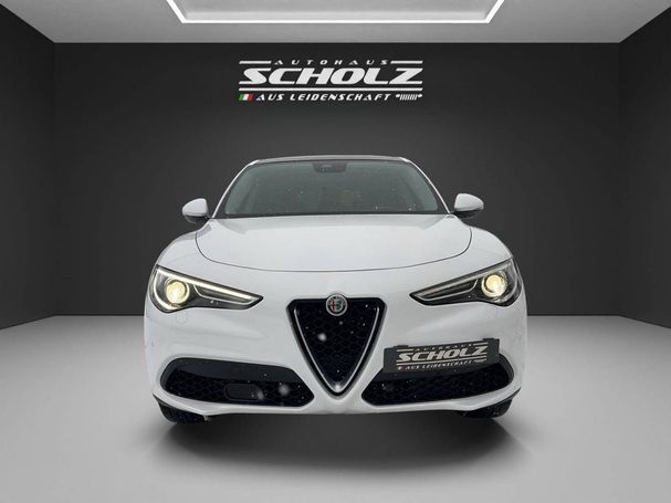 Alfa Romeo Stelvio 2.0 Turbo 16V AT8-Q4 206 kW image number 3