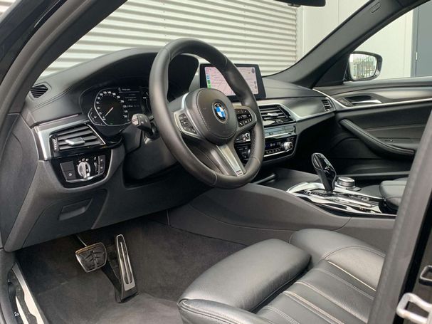 BMW 530i 185 kW image number 13