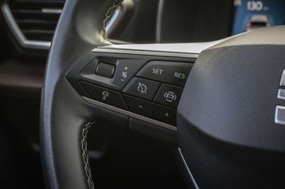 Car image 37