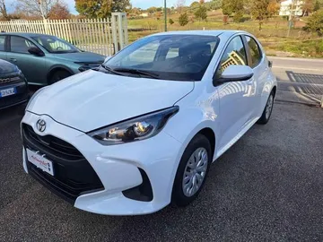 Car image 2