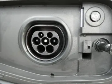Car image 28