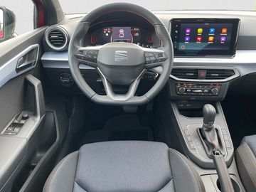 Car image 10