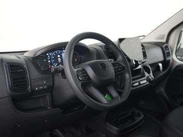 Car image 37