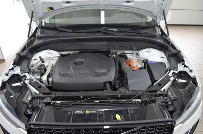 Car image 23