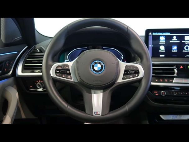 BMW iX3 M Sport Impressive 213 kW image number 6