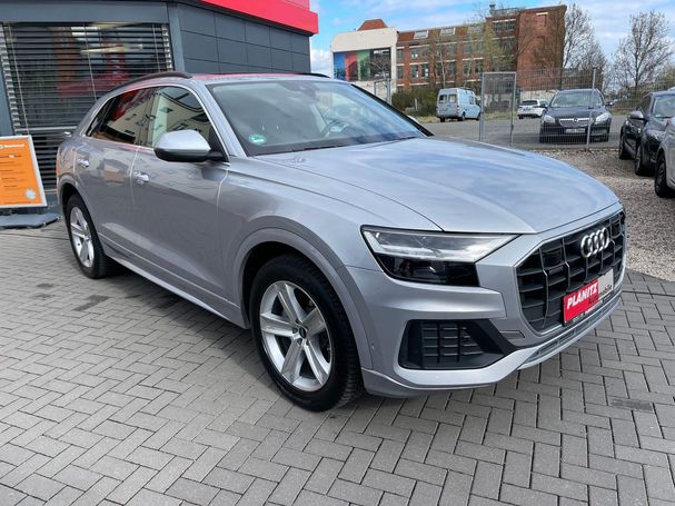 Audi Q8 50 TDI quattro 210 kW image number 1