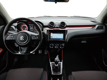 Car image 10