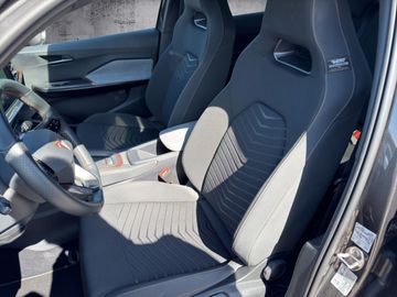 Car image 28