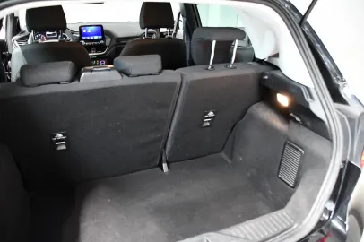 Car image 35