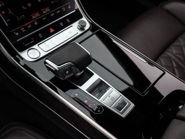 Audi A8 60 TFSIe quattro Tiptronic 330 kW image number 9