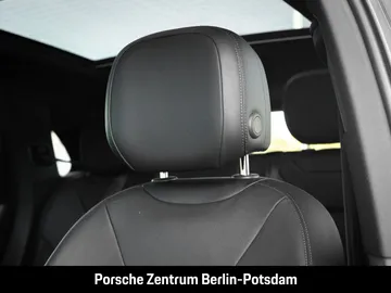 Car image 34