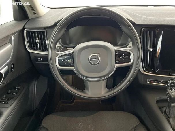 Volvo V90 D4 Momentum 140 kW image number 12