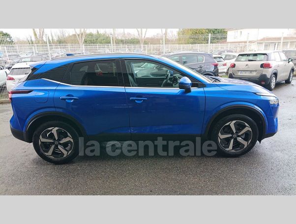 Nissan Qashqai 1.3 MHEV Premiere Edition Xtronic 116 kW image number 3