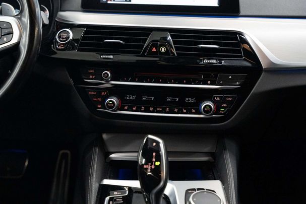 BMW 540i xDrive 250 kW image number 23