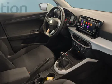 Car image 20