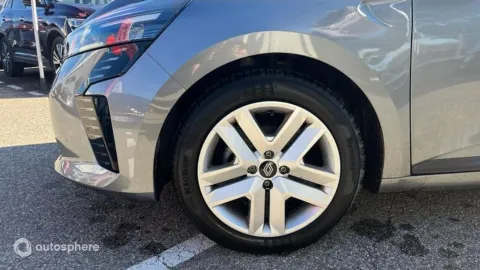 Car image 20