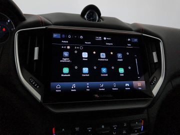 Car image 36