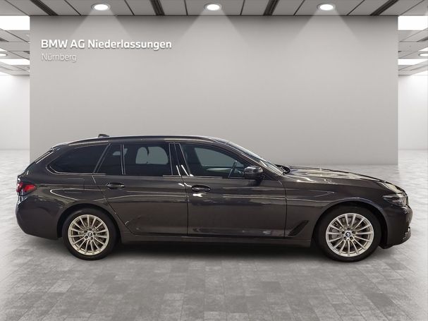 BMW 530 Touring 215 kW image number 2