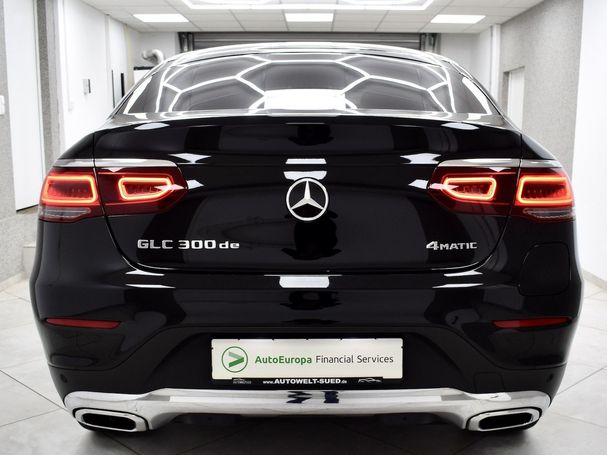 Mercedes-Benz GLC 300 de 225 kW image number 18