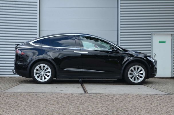 Tesla Model X 75D AWD 245 kW image number 7