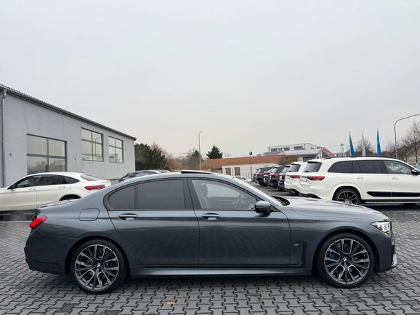 BMW 750i xDrive 390 kW image number 2