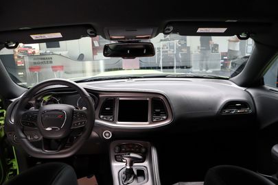 Car image 37