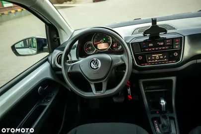 Car image 33